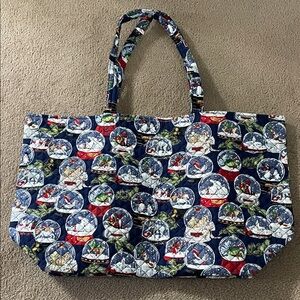 Vera Bradley Christmas Snow Globe Patterned Tote Bag - Blue